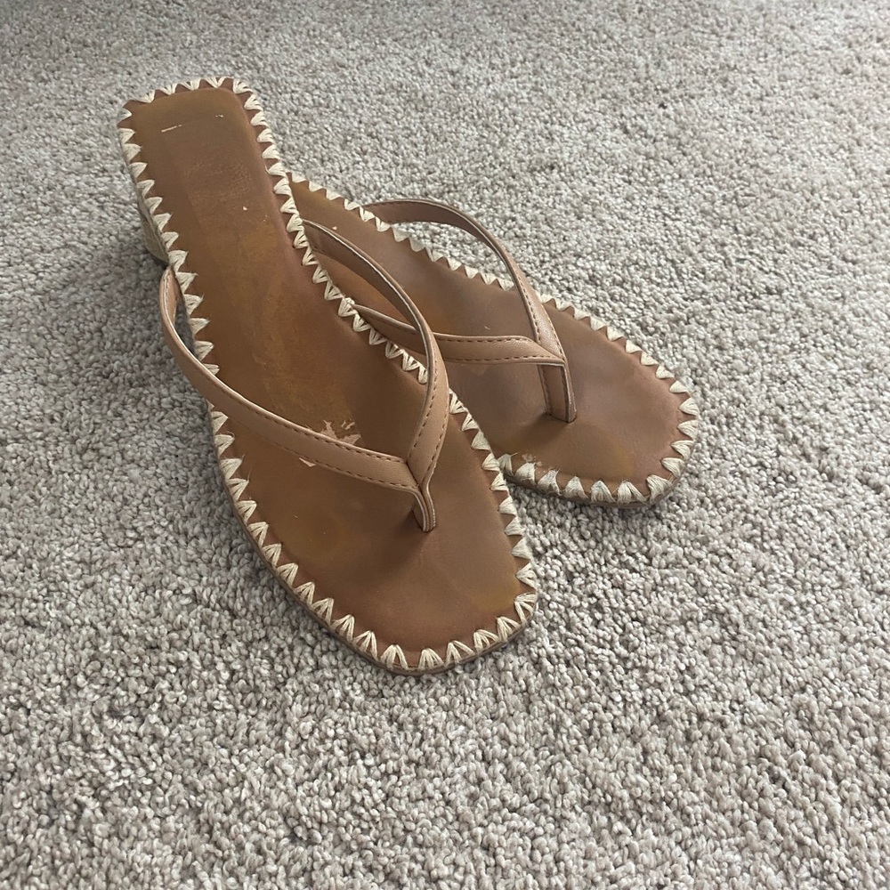 Dolce Vita Tan Leather Whipstitch Flip Flop Sandals